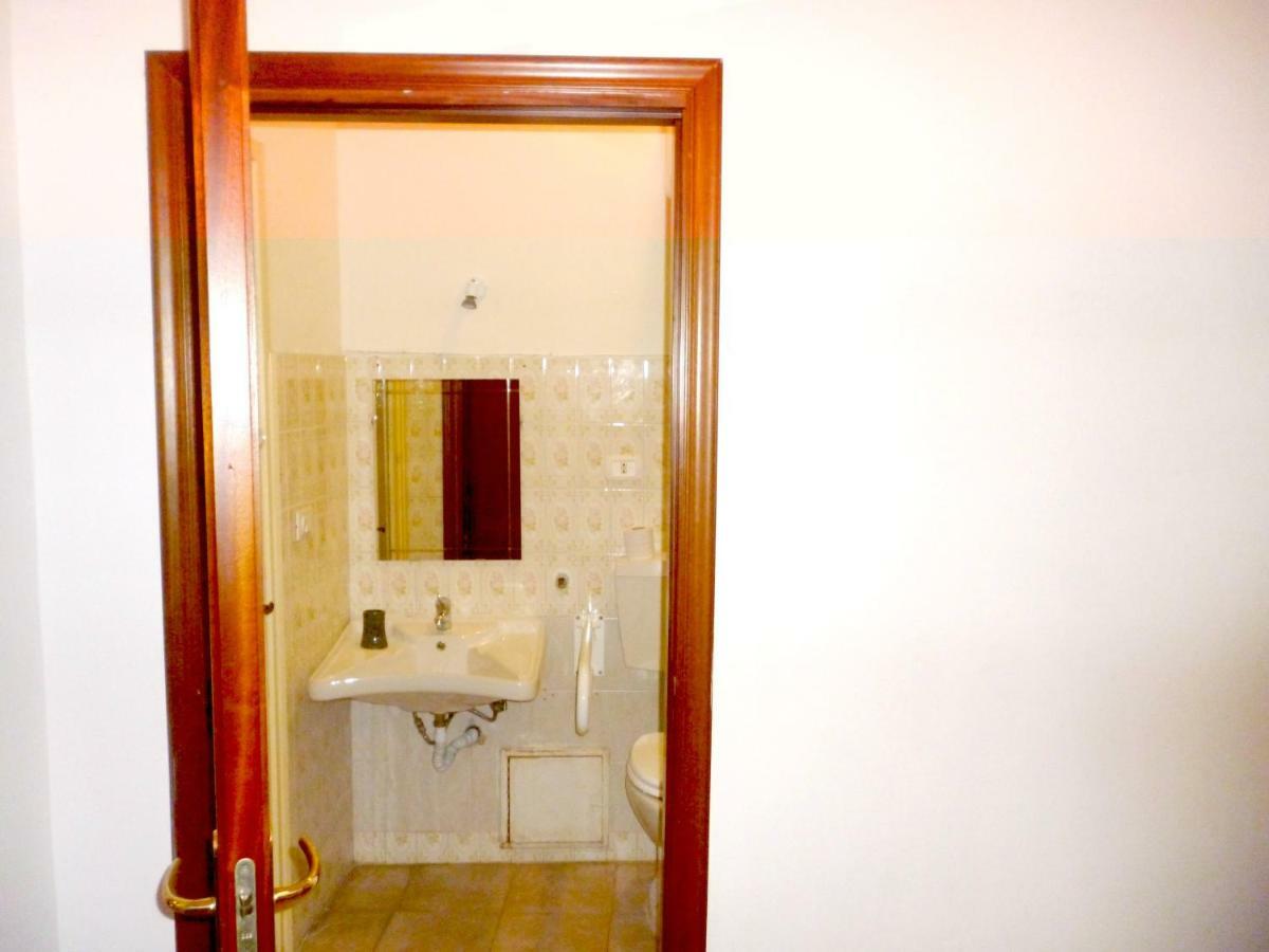 B&B I Cinque Continenti Palermo Exterior foto